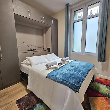 Cozy T4 Walk To & Congress アパート